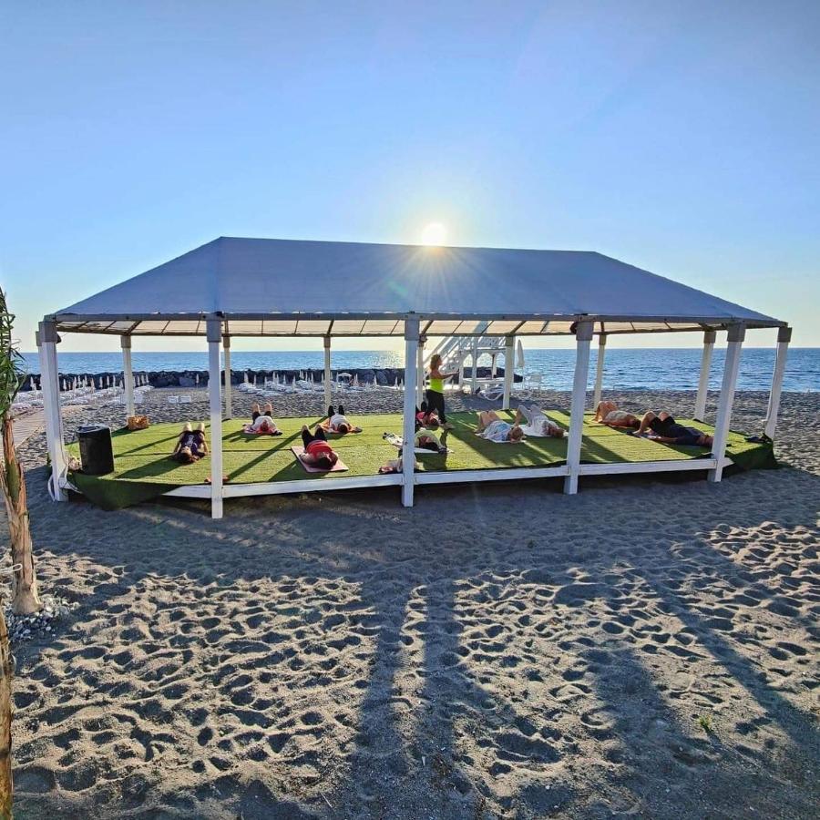 Le Mandrelle Beach Resort Campora San Giovanni Esterno foto