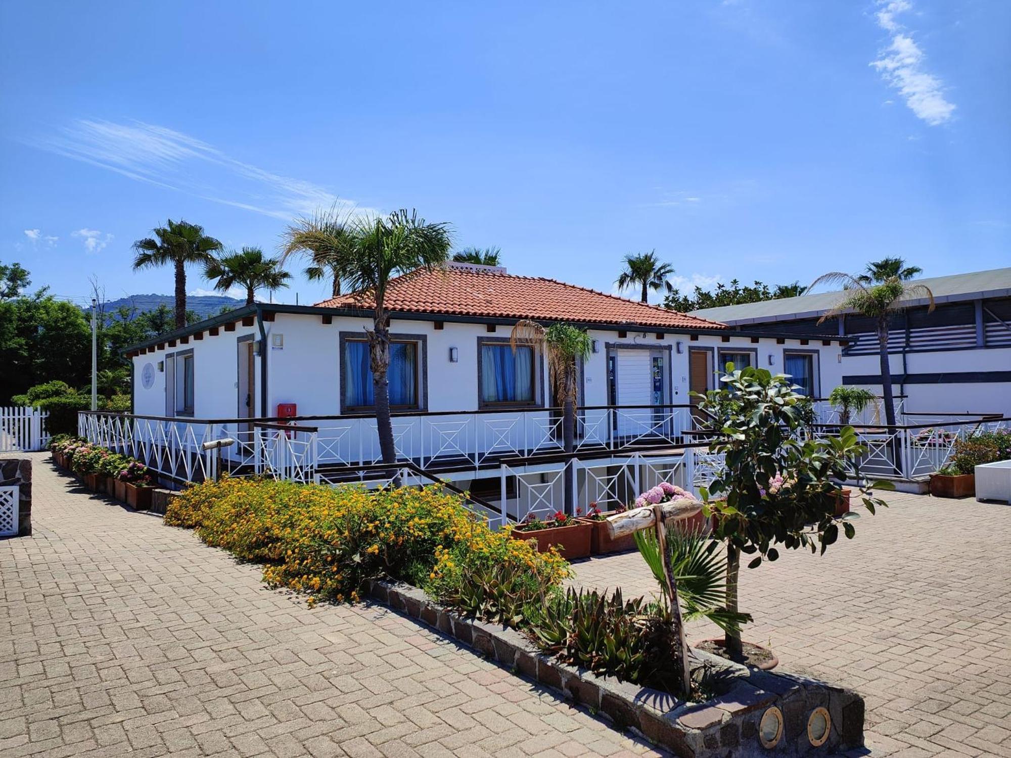 Le Mandrelle Beach Resort Campora San Giovanni Esterno foto